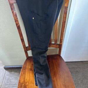 Athleta Womens RN# 54023 Jogger Pants Size Medium  Black with side Pockets with